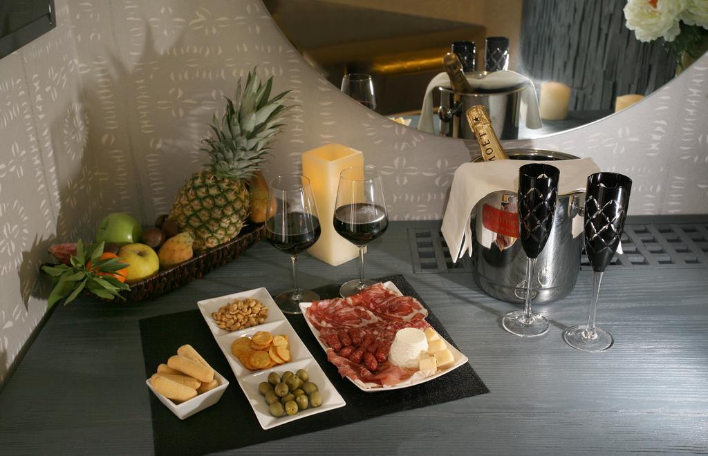 Hotel Tiro A Volo Pozzuoli Ngoại thất bức ảnh