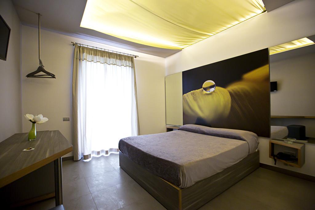 Hotel Tiro A Volo Pozzuoli Ngoại thất bức ảnh