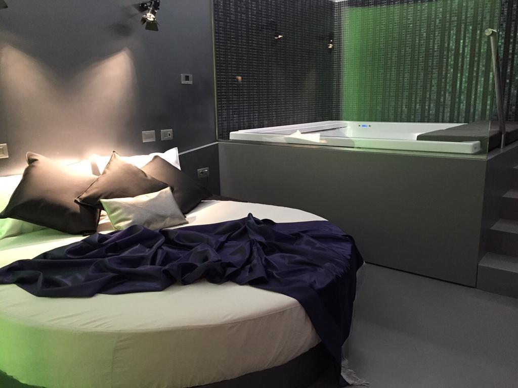 Hotel Tiro A Volo Pozzuoli Ngoại thất bức ảnh